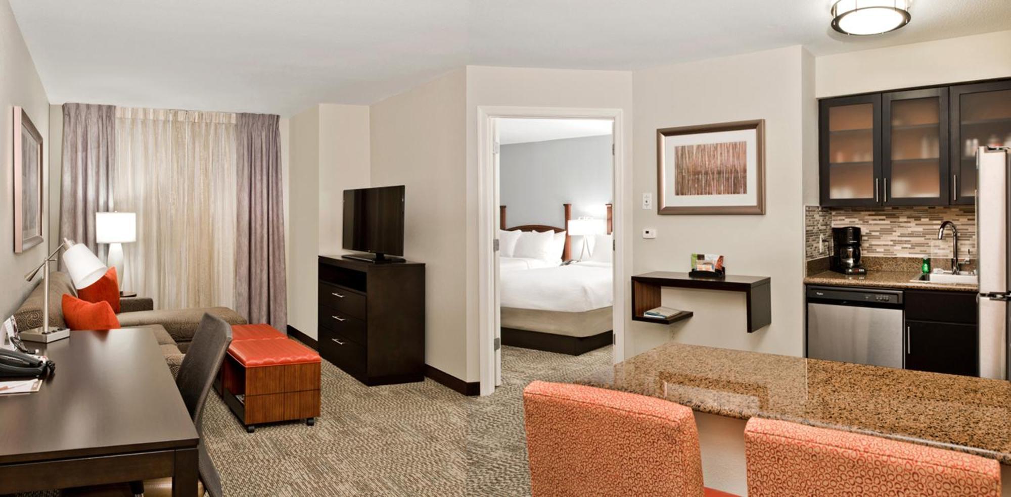 One-Bedroom Suite with Two Double Beds,1458256444:JPEG