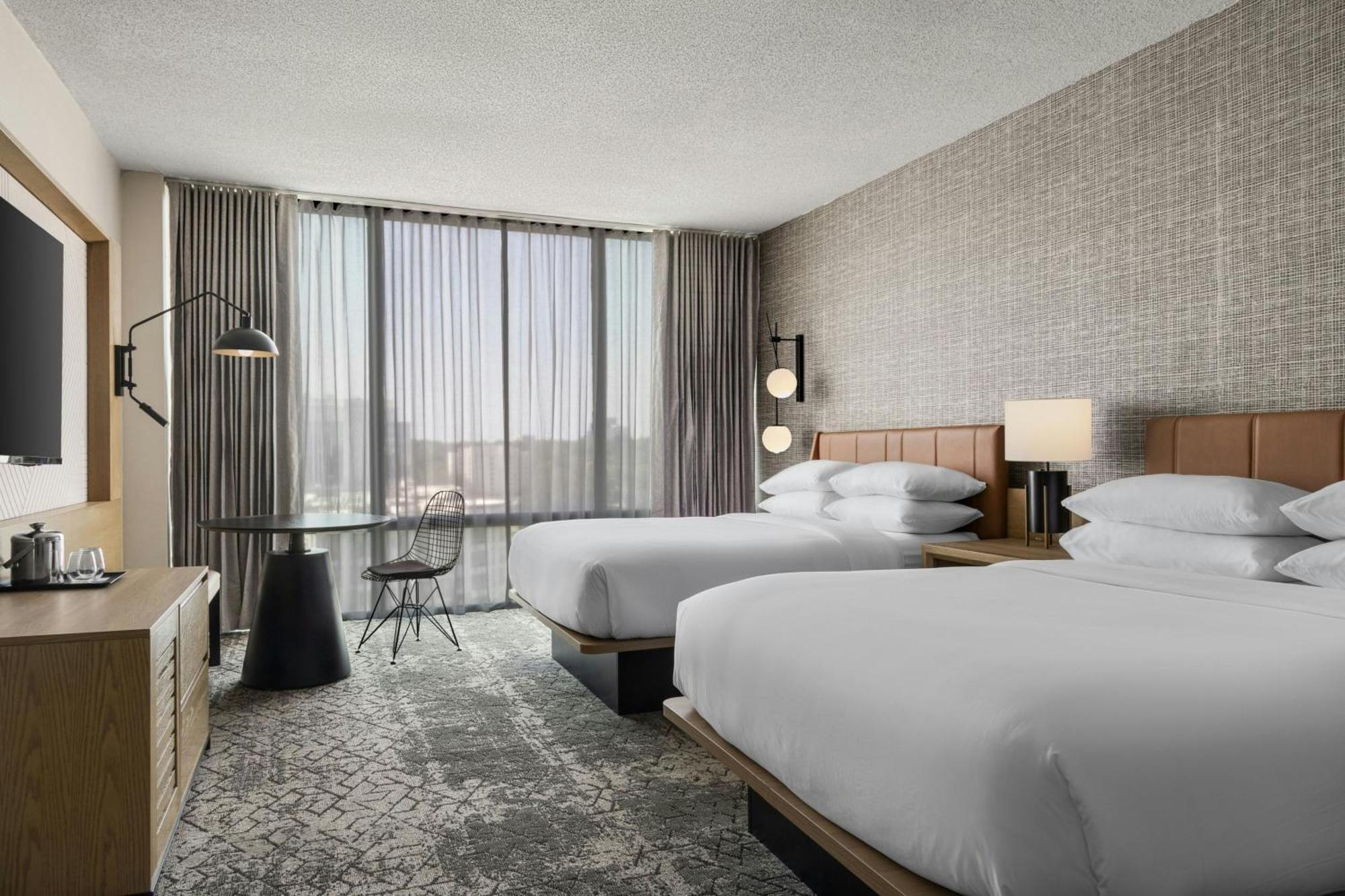 Club level Guest room 2 Double City view