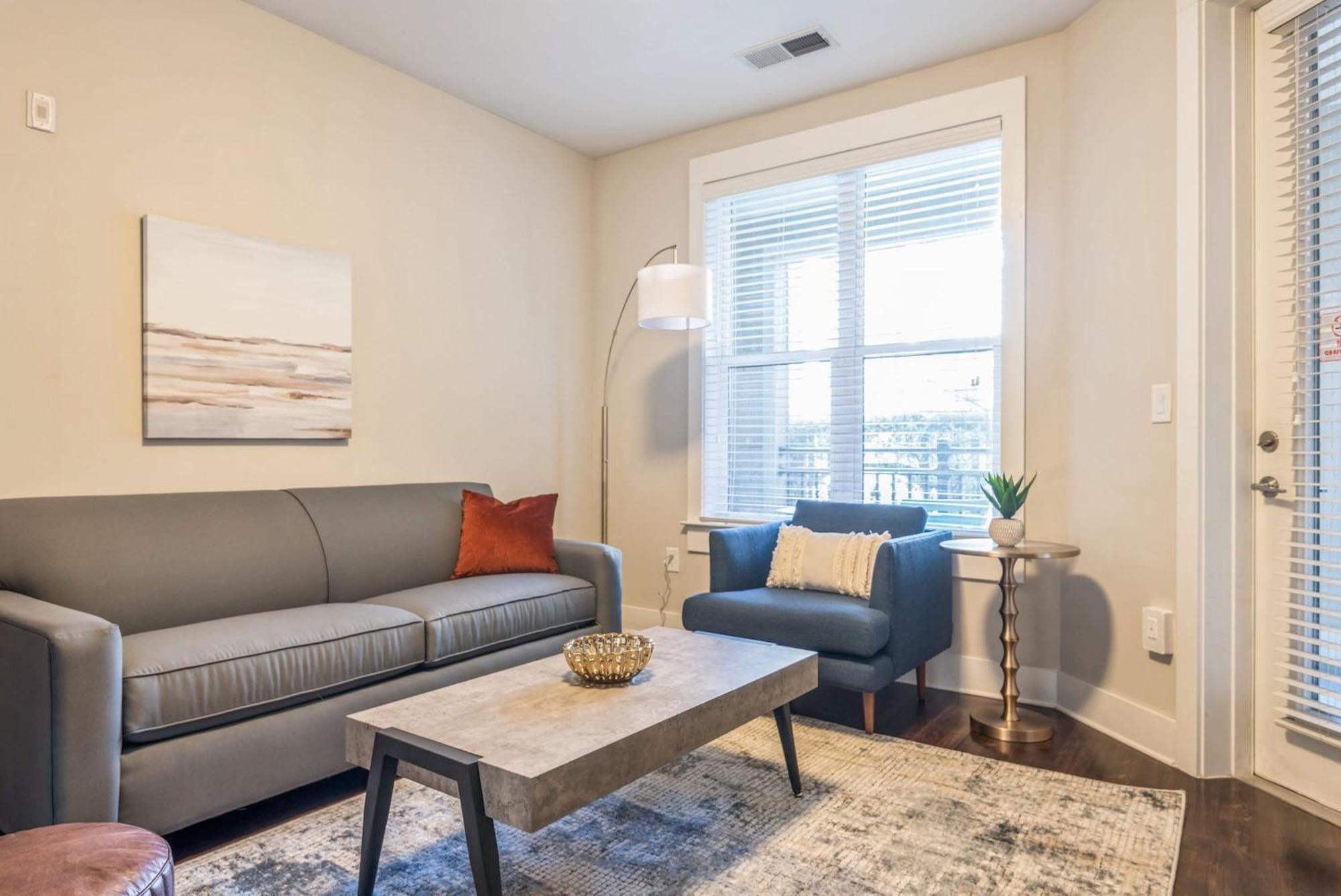 One-Bedroom Apartment Self Check Virtual Front Desk