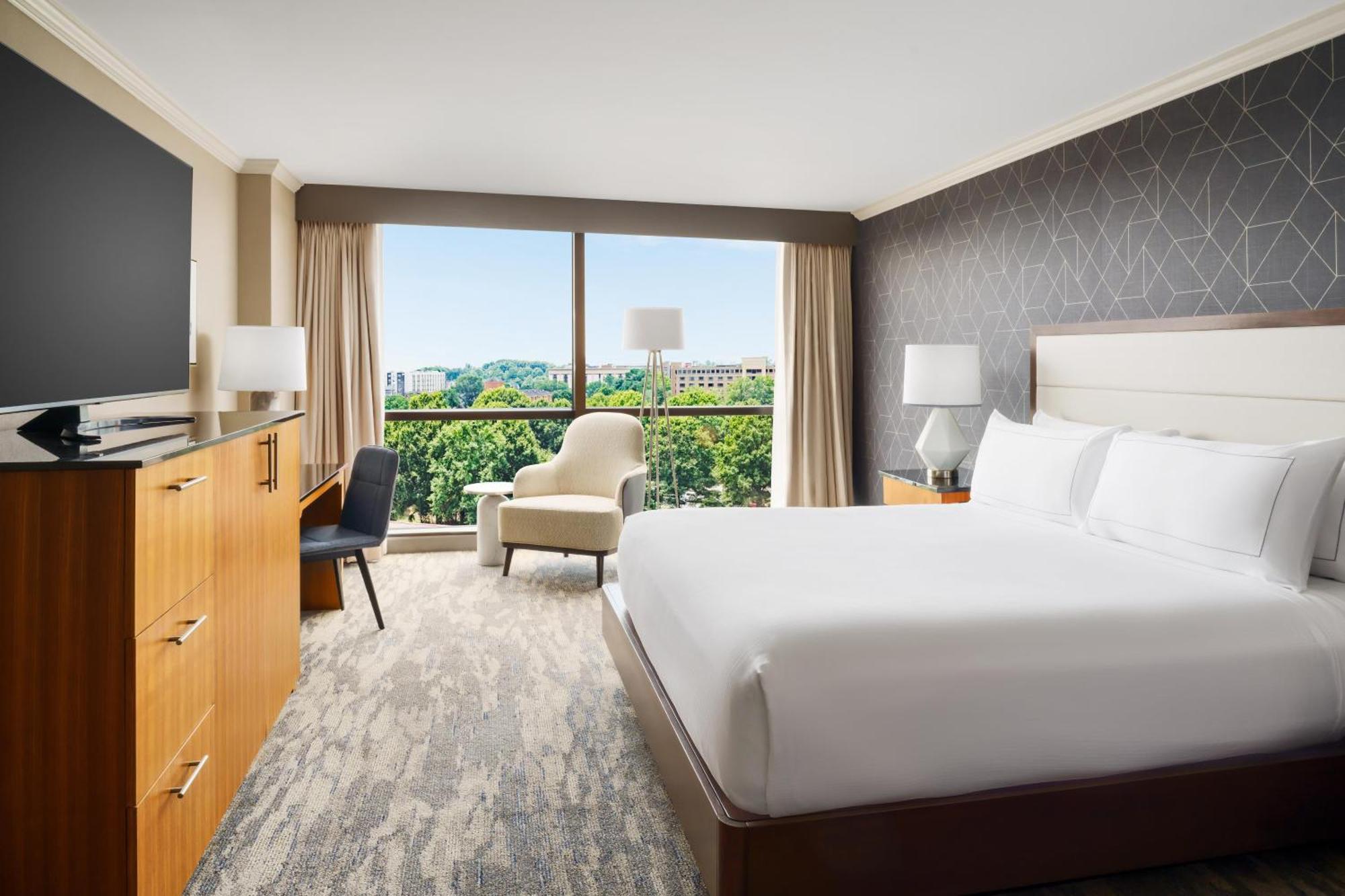 Premium King Room