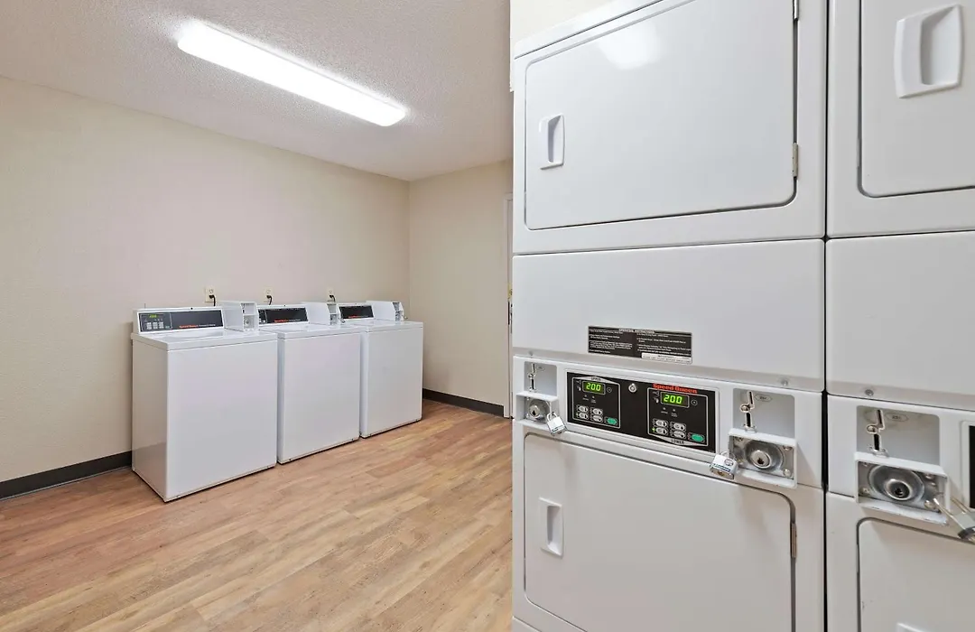 Extended Stay America Select Suites - Charlotte - University Place - E Mccullough Dr-1