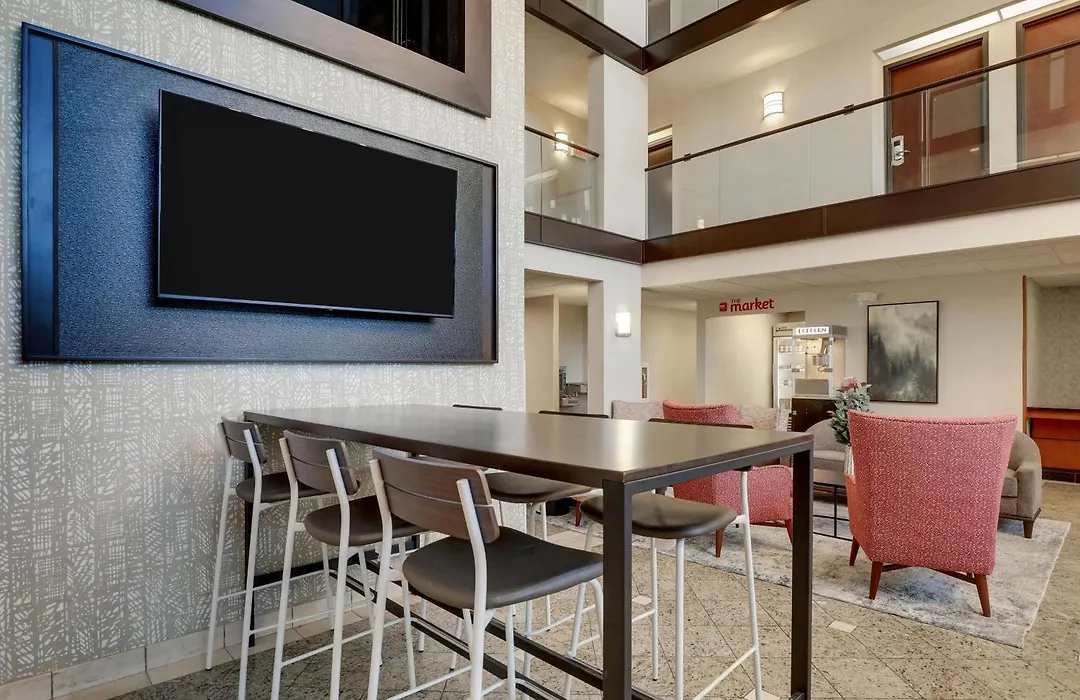 Drury Inn & Suites Charlotte University Place-1