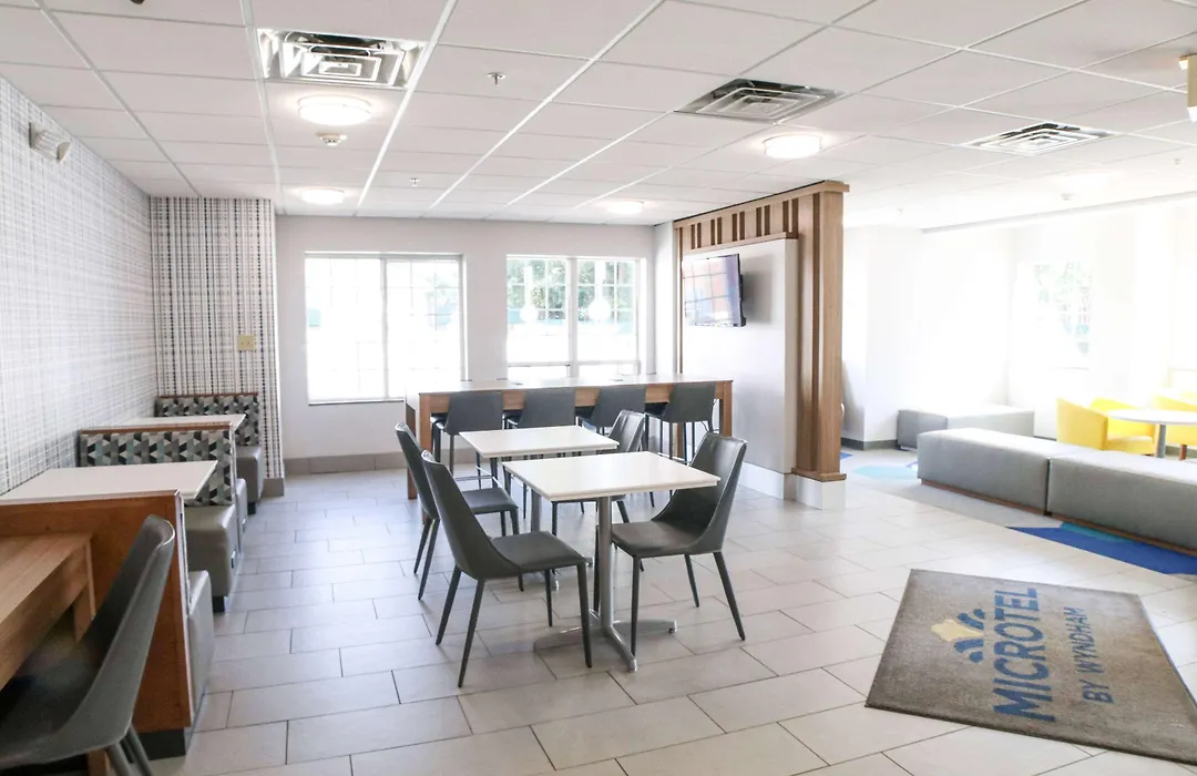 Microtel Inn & Suites By Wyndham Charlotte/Northlake-1