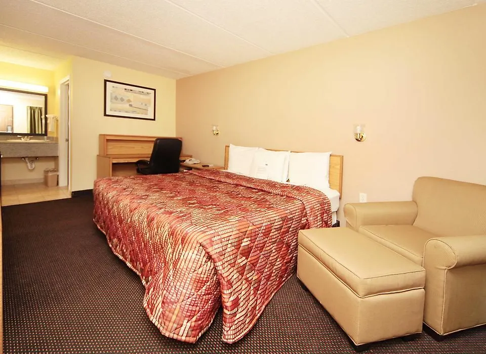 Rodeway Inn Charlotte North End-1
