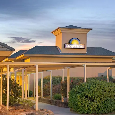 Days Inn By Wyndham Charlotte/Woodlawn Near Carowinds-3