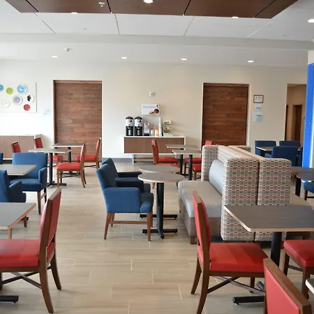 Holiday Inn Express & Suites - Charlotte Ne - University Area By Ihg-3