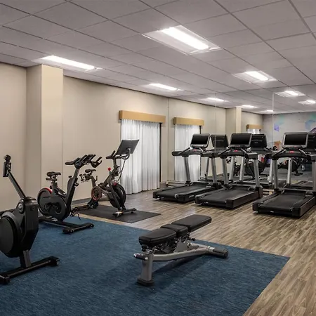 Hyatt Place Charlotte Airport/Lake Pointe-3