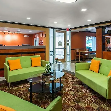 Studios & Suites 4 Less Charlotte-3