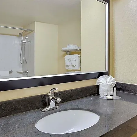 Four Points By Sheraton Charlotte Airport-2