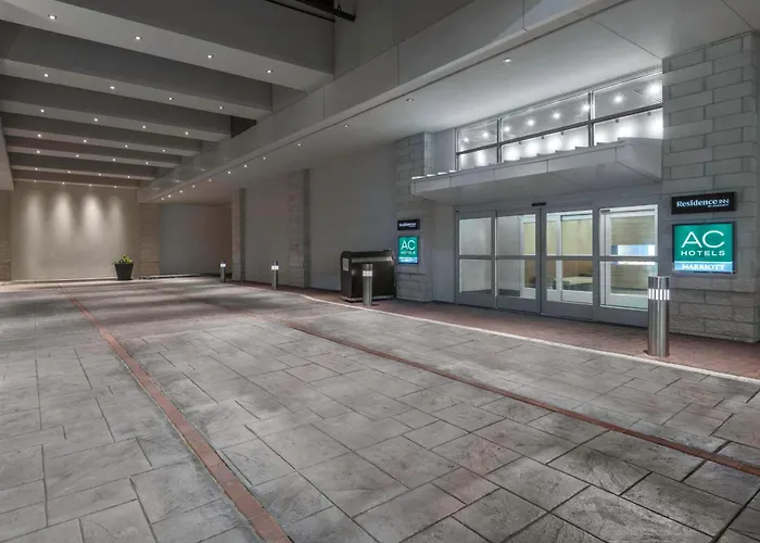 Ac Hotel By Marriott Charlotte City Center