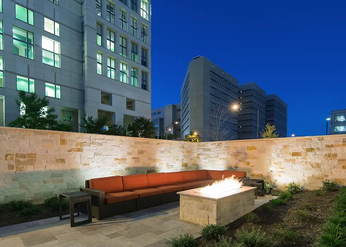 Fairfield Inn & Suites By Marriott Charlotte Uptown