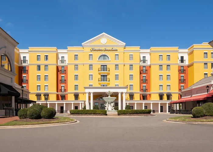 Hampton Inn & Suites South Park At Phillips Place Charlotte